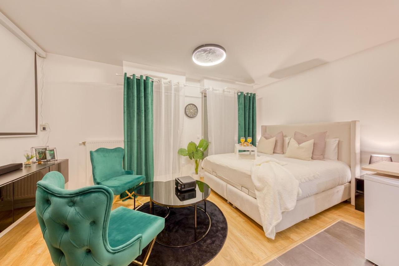 Apartmán Cinema Moon Luxury - Gare 3Min - Proche Paris Massy  Exteriér fotografie