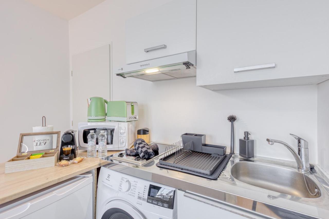 Apartmán Cinema Moon Luxury - Gare 3Min - Proche Paris Massy  Exteriér fotografie
